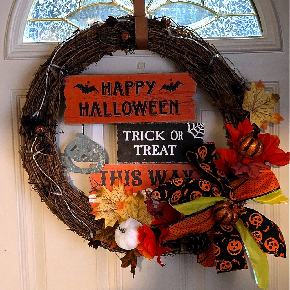 Halloween grapevine wreath